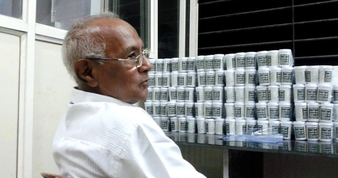 Kalubhai (Trambaklal Ratilal Shah), the inspiration behind Riddhi Healthcare Ayurvedic manufacturing and raw herb supply.